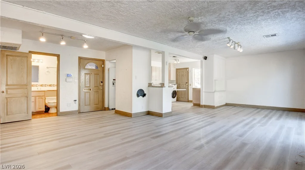 5416 Gipsy, Las Vegas, NV 89107