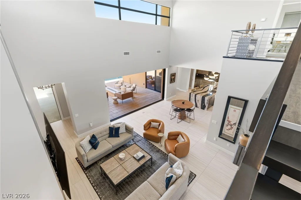 38 Moonfire, Las Vegas, NV 89135