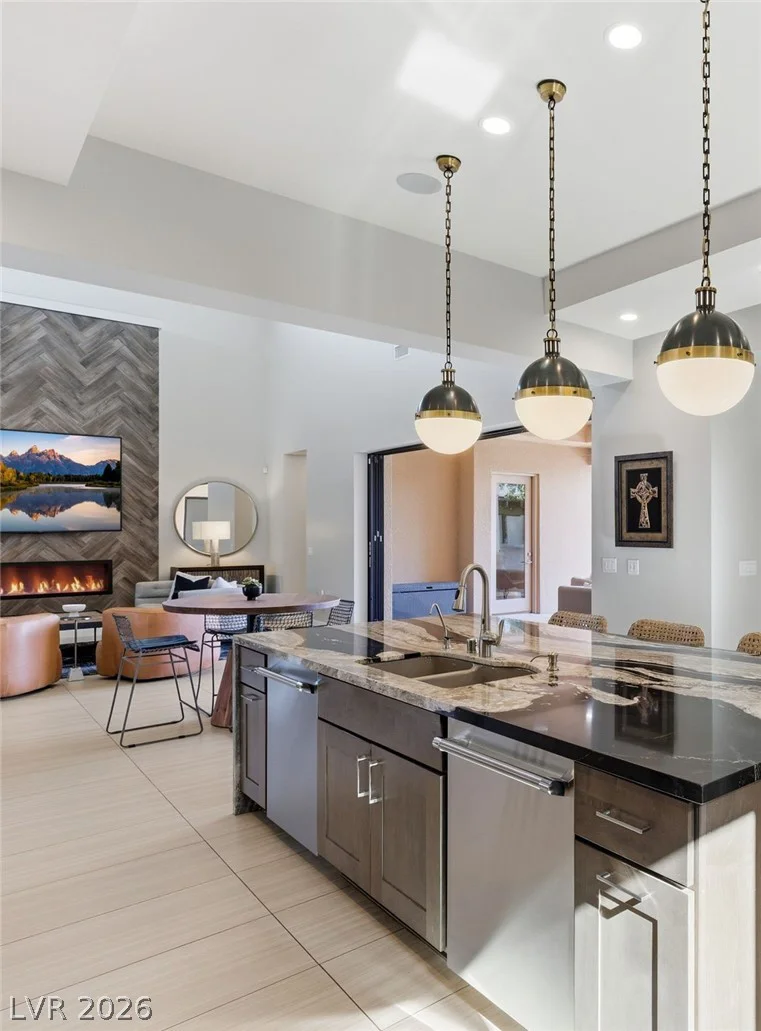 38 Moonfire, Las Vegas, NV 89135