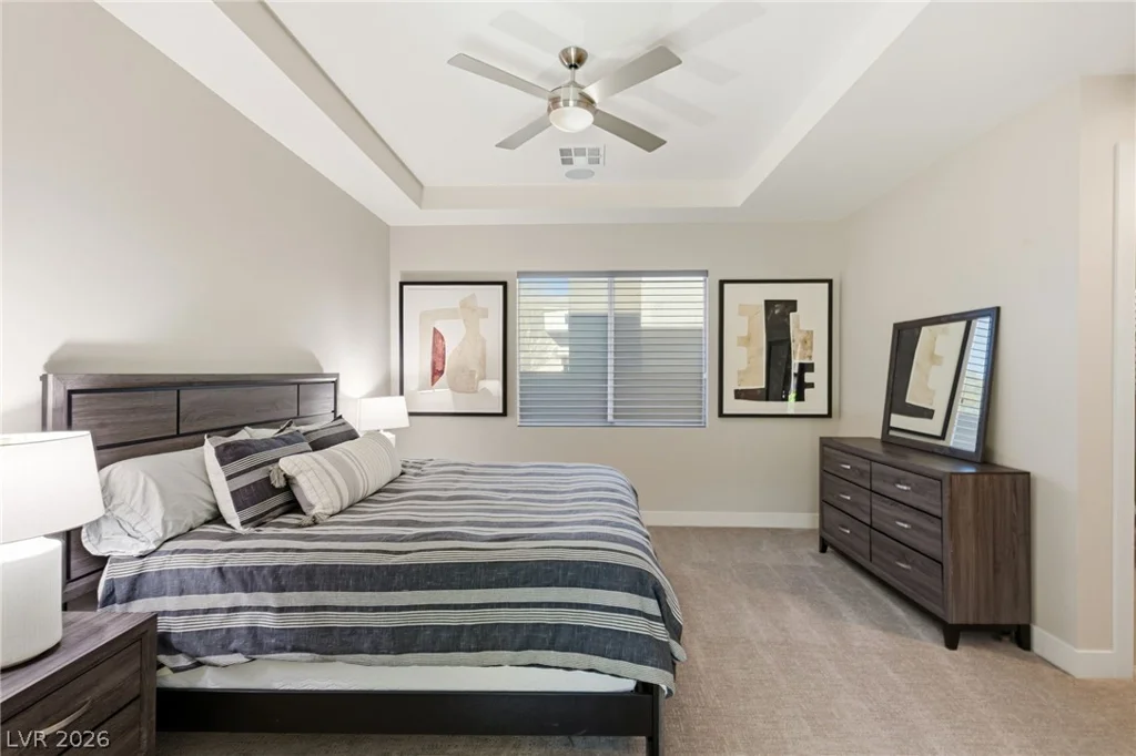38 Moonfire, Las Vegas, NV 89135