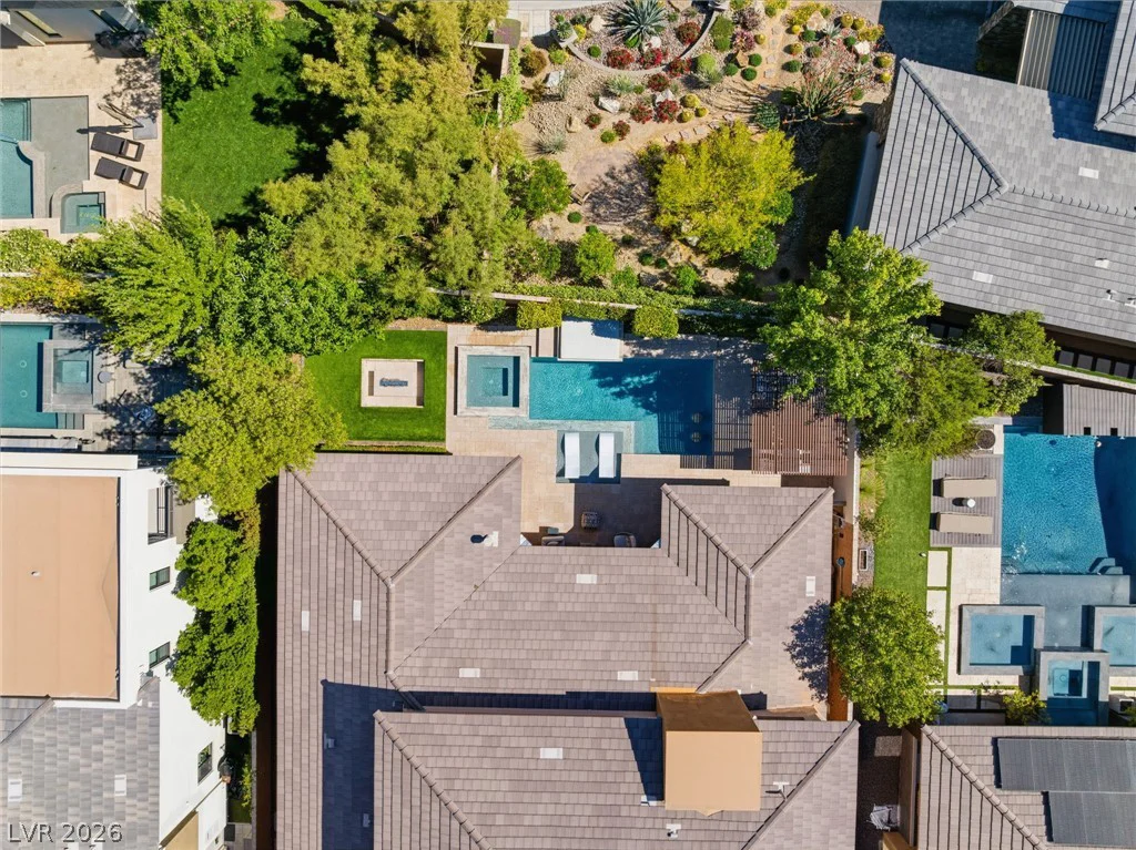 38 Moonfire, Las Vegas, NV 89135