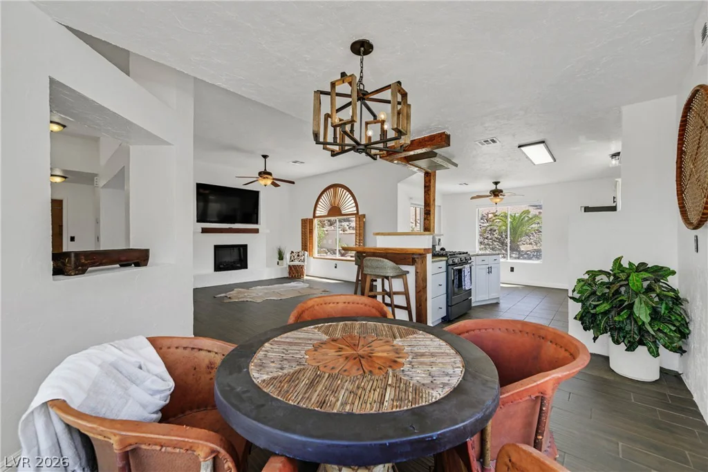 405 Cross, Henderson, NV 89015