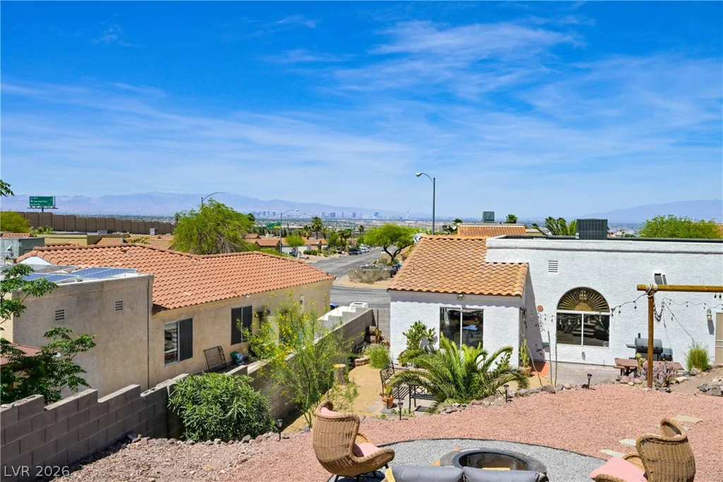 405 Cross, Henderson, NV 89015