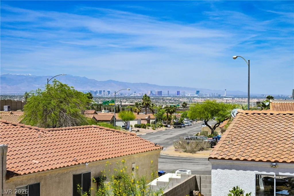 405 Cross, Henderson, NV 89015