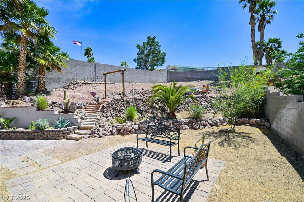 405 Cross, Henderson, NV 89015