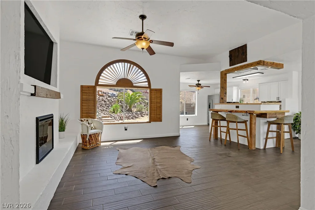 405 Cross, Henderson, NV 89015