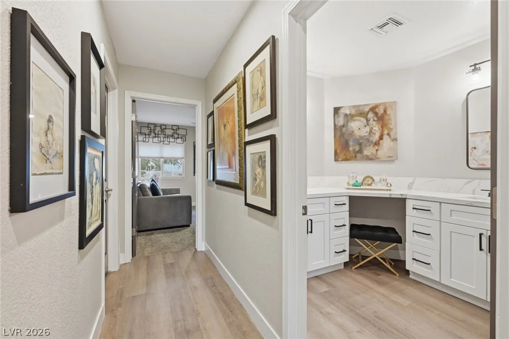 9028 Grayling, Las Vegas, NV 89134
