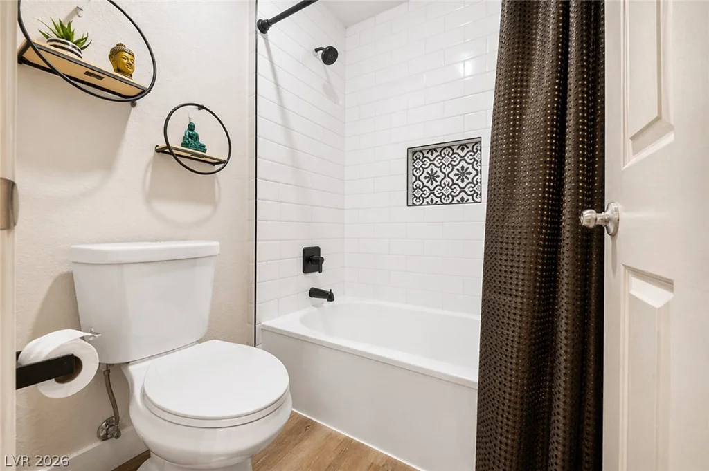 9028 Grayling, Las Vegas, NV 89134