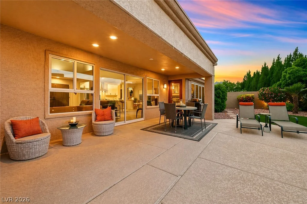 9028 Grayling, Las Vegas, NV 89134