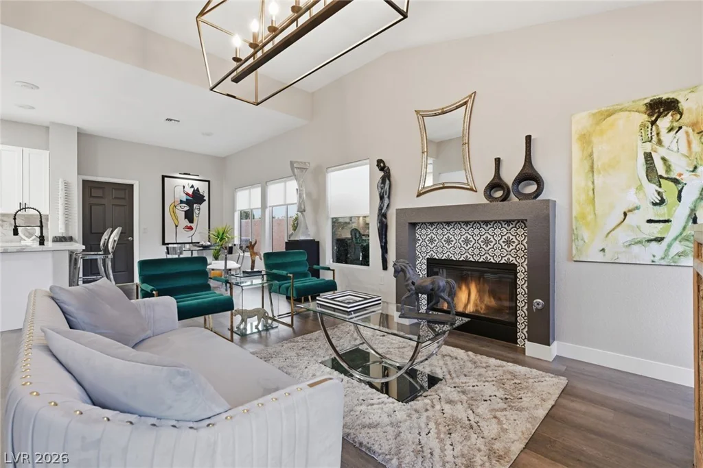 9028 Grayling, Las Vegas, NV 89134