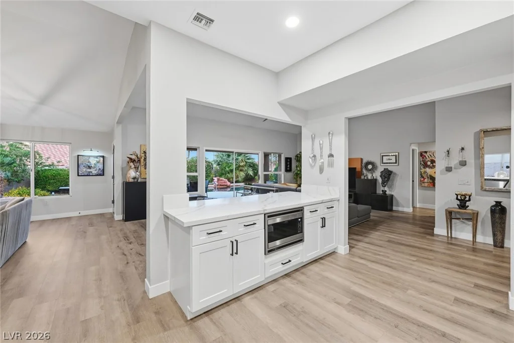 9028 Grayling, Las Vegas, NV 89134