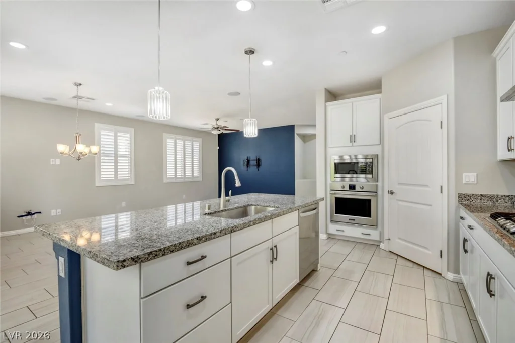 1843 Kinglake, Henderson, NV 89044
