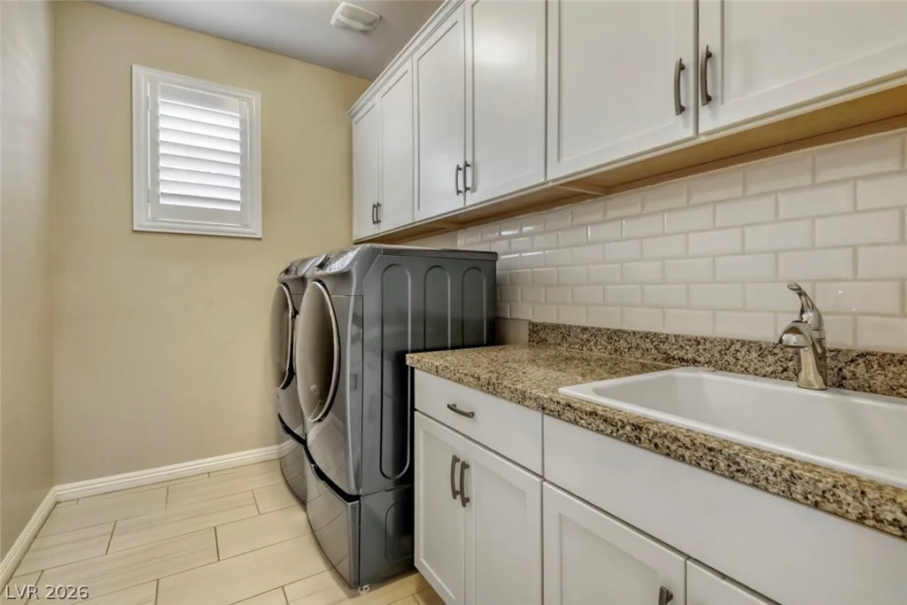 1843 Kinglake, Henderson, NV 89044