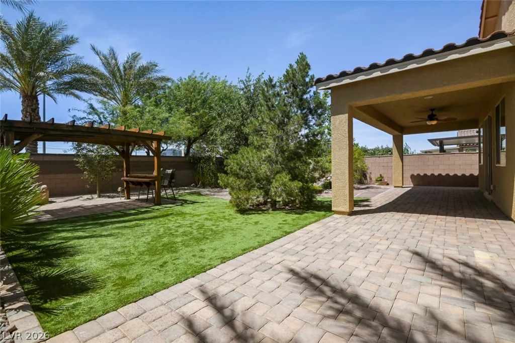 1843 Kinglake, Henderson, NV 89044