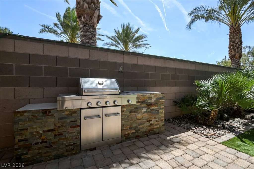1843 Kinglake, Henderson, NV 89044