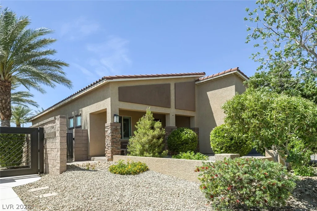 1843 Kinglake, Henderson, NV 89044