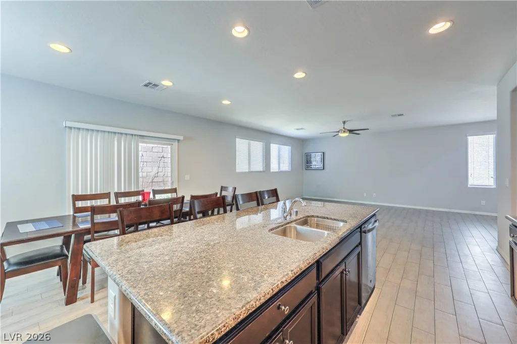 6709 Bristle Falls, Las Vegas, NV 89149