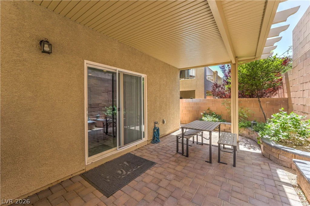 6709 Bristle Falls, Las Vegas, NV 89149