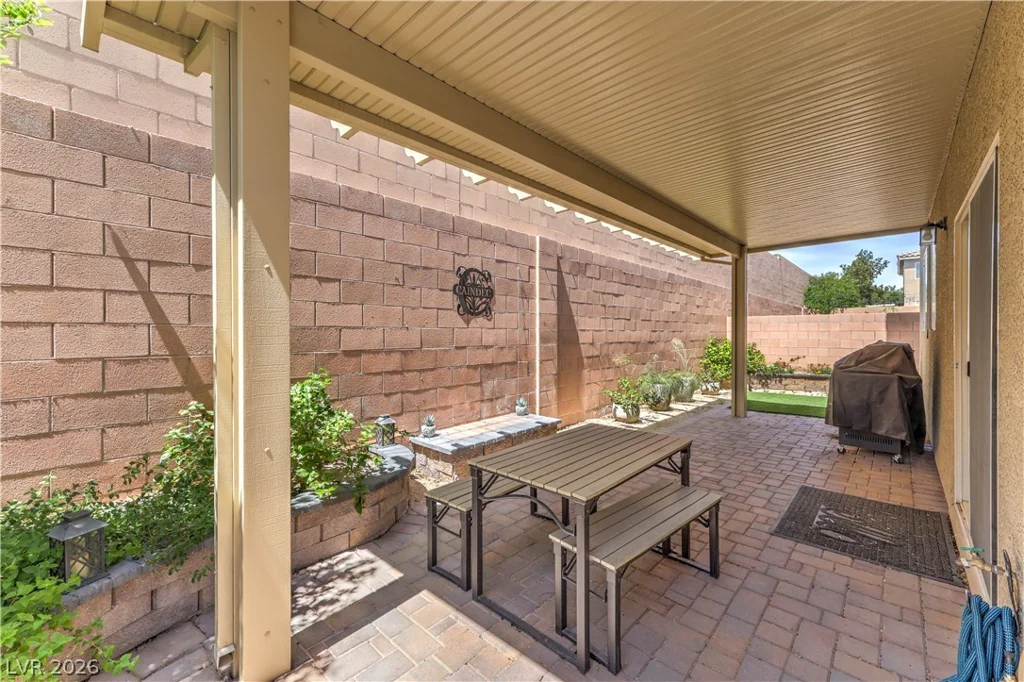 6709 Bristle Falls, Las Vegas, NV 89149