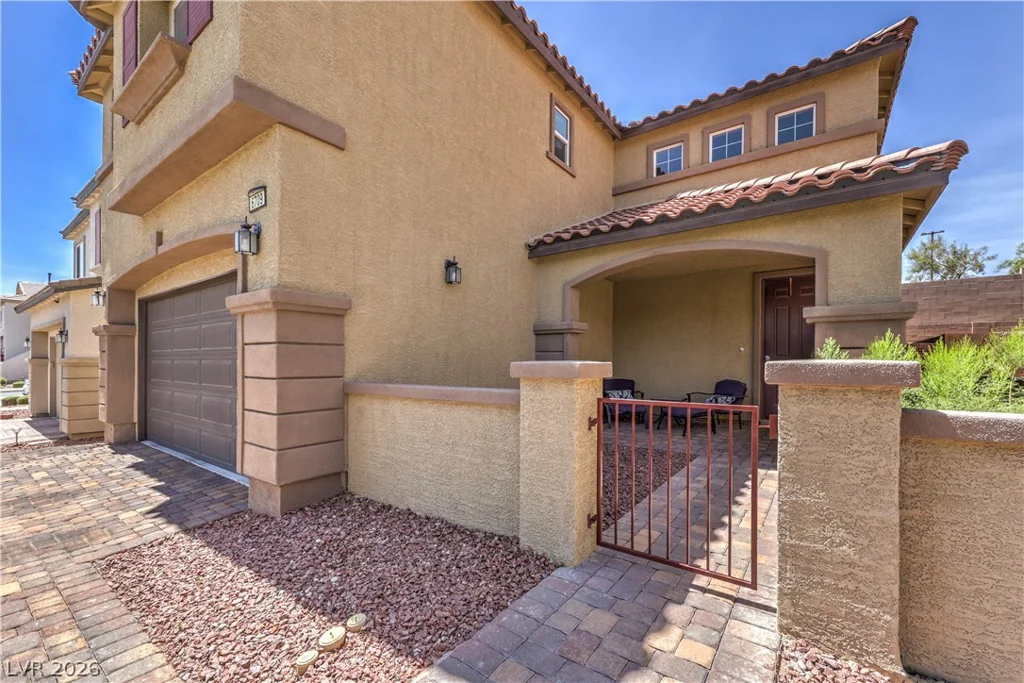 6709 Bristle Falls, Las Vegas, NV 89149