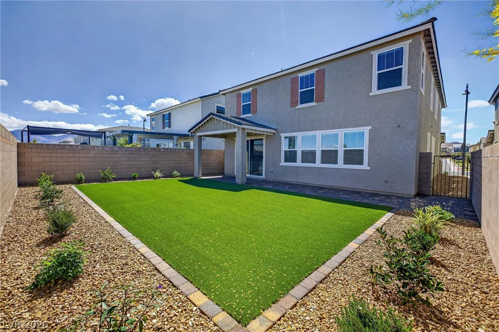 3762 Pordenone, Henderson, NV 89044