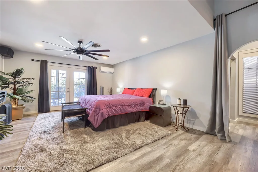 1692 Seneca, Las Vegas, NV 89169