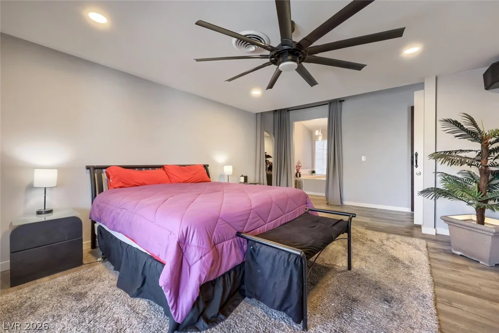 1692 Seneca, Las Vegas, NV 89169