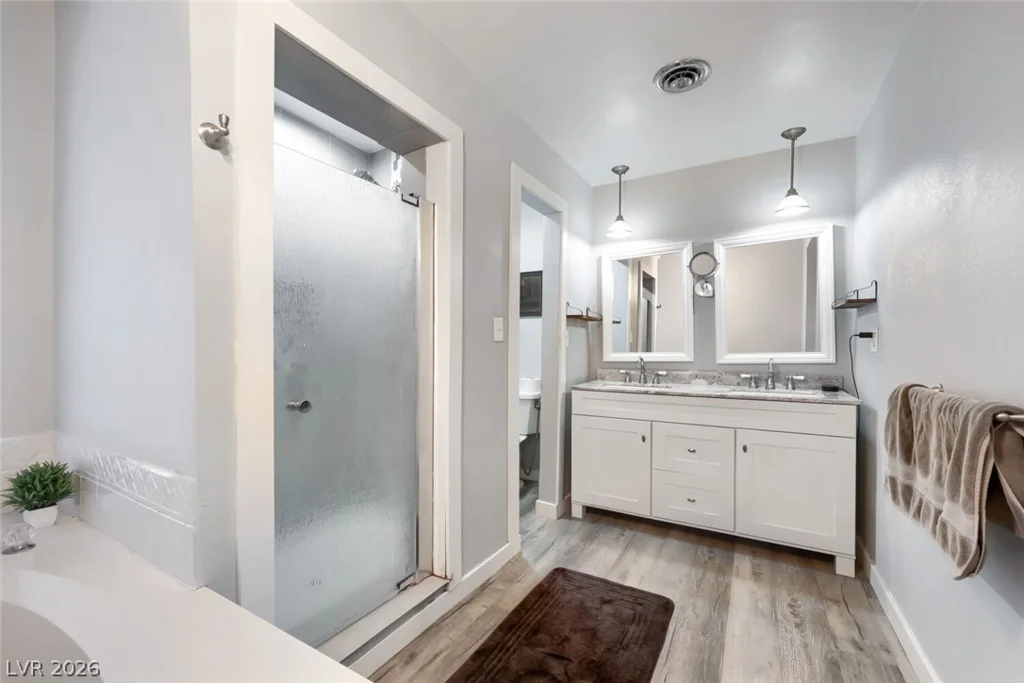 1692 Seneca, Las Vegas, NV 89169