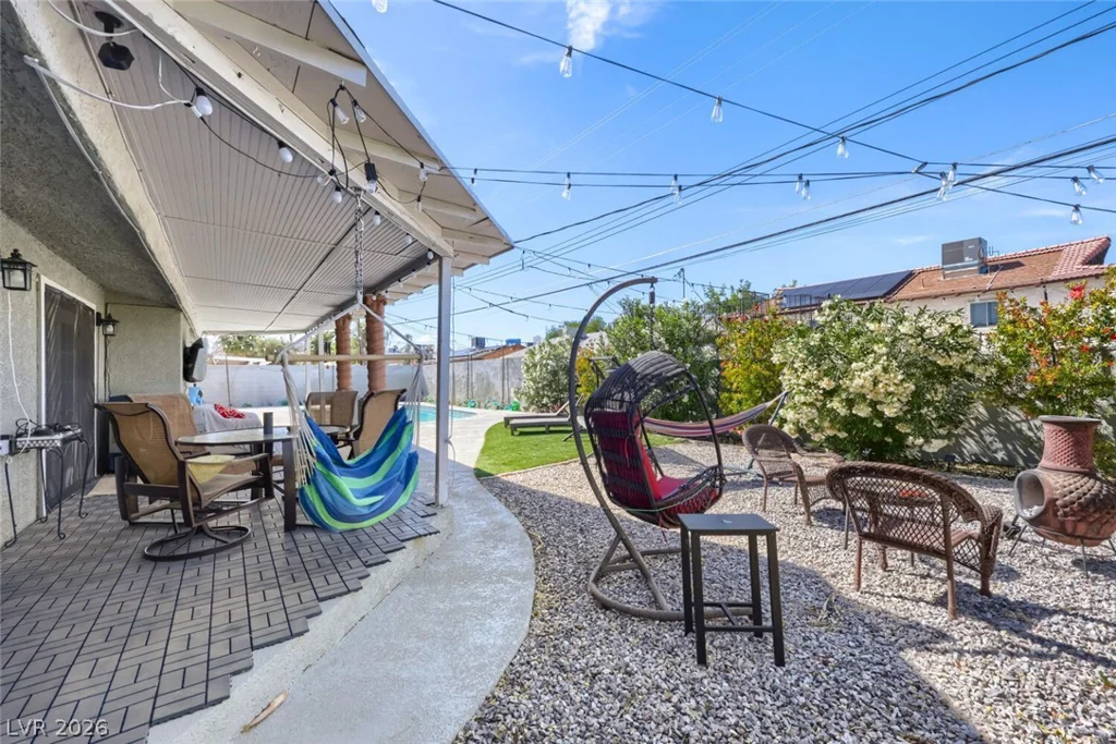 1692 Seneca, Las Vegas, NV 89169