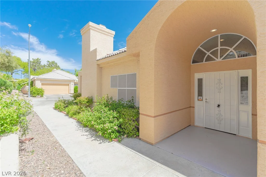 5325 Swallowtail, Las Vegas, NV 89107