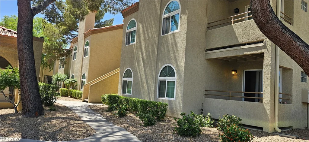3145 Flamingo, Las Vegas, NV 89121