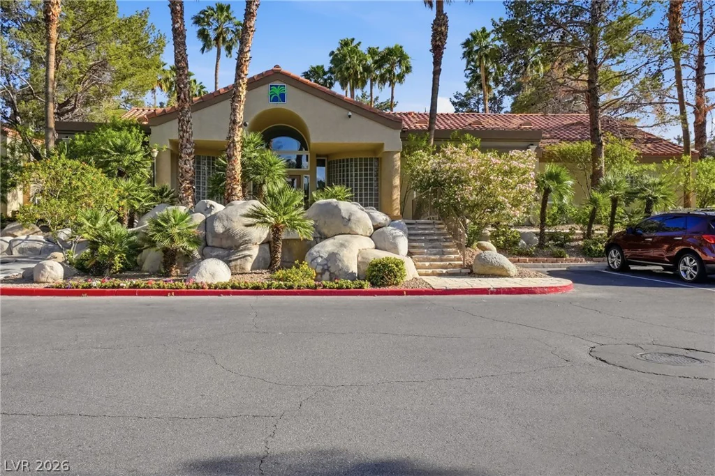3145 Flamingo, Las Vegas, NV 89121