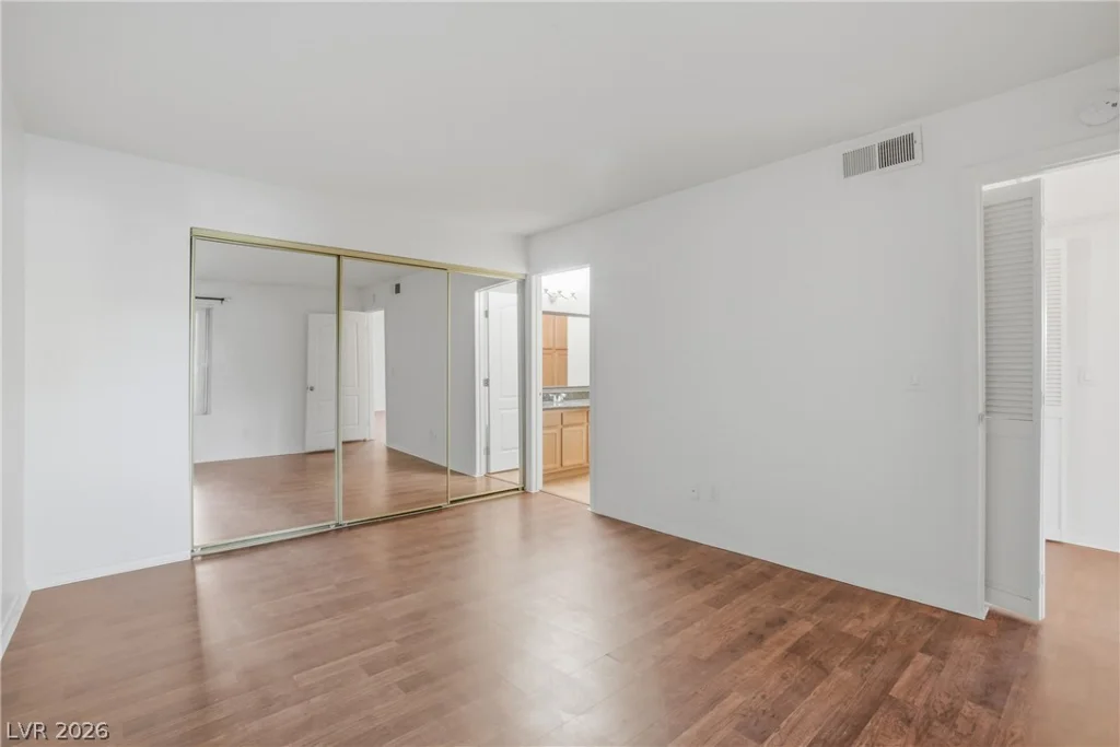 3145 Flamingo, Las Vegas, NV 89121
