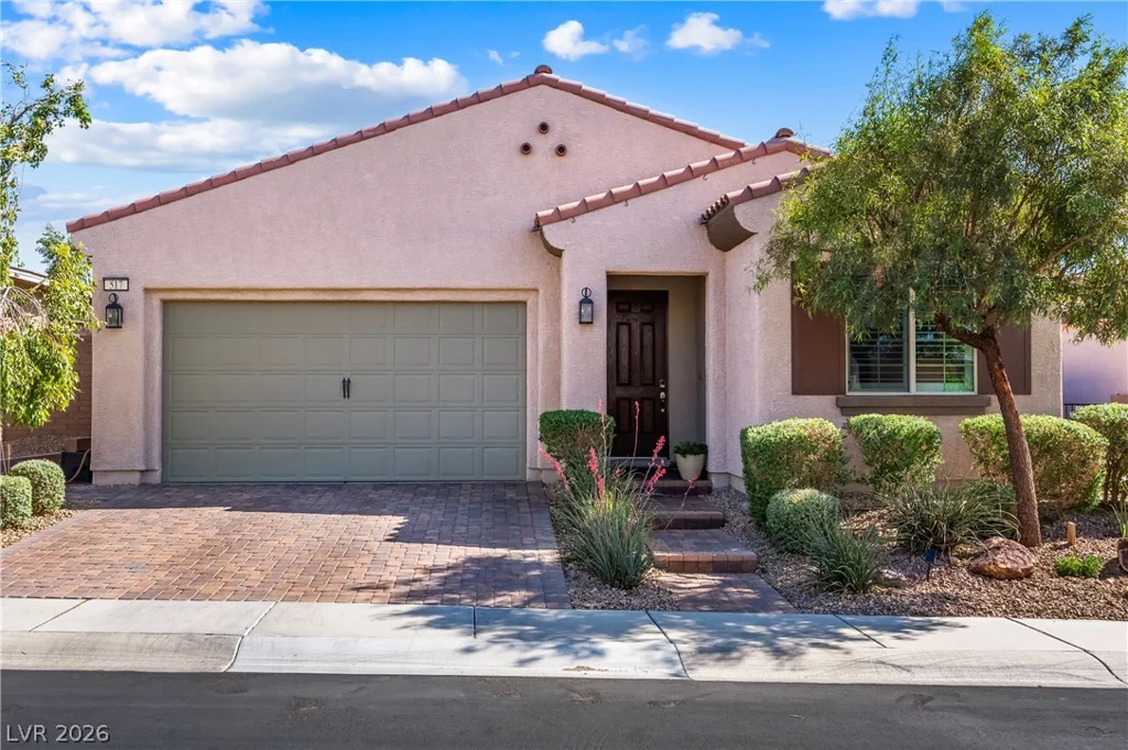 517 Sterling Falls, Henderson, NV 89011