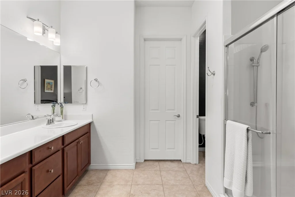 517 Sterling Falls, Henderson, NV 89011