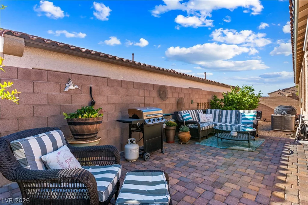 517 Sterling Falls, Henderson, NV 89011
