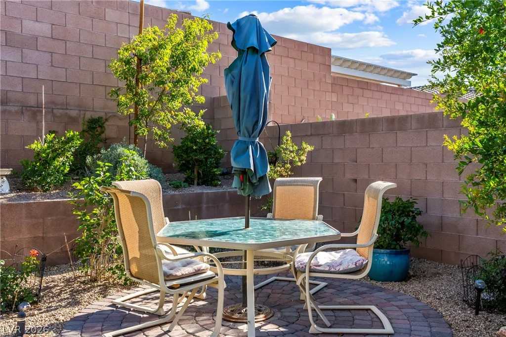 517 Sterling Falls, Henderson, NV 89011