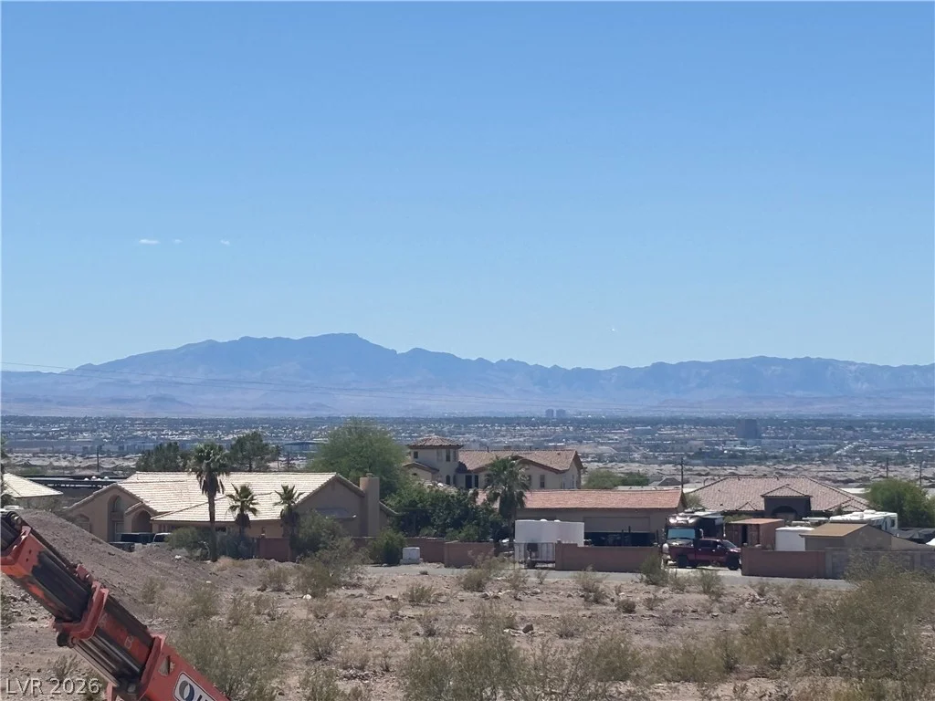 628 Hull, Henderson, NV 89015