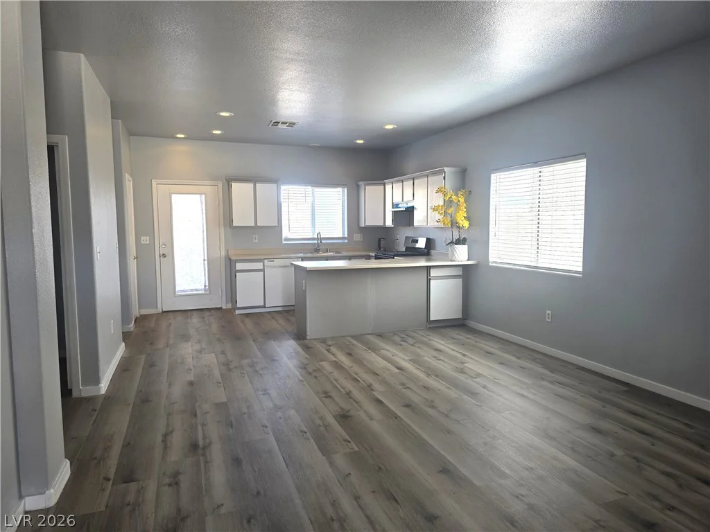 1708 Dwayne Stedman, Las Vegas, NV 89106