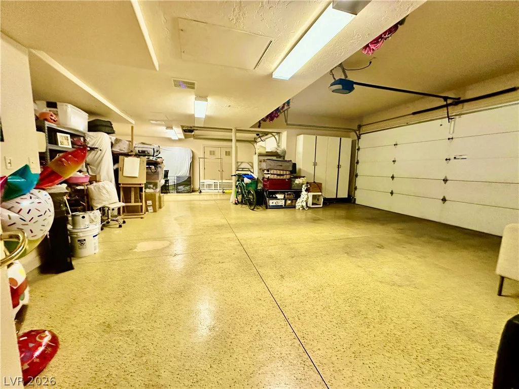 8101 Moonstone, Las Vegas, NV 89128