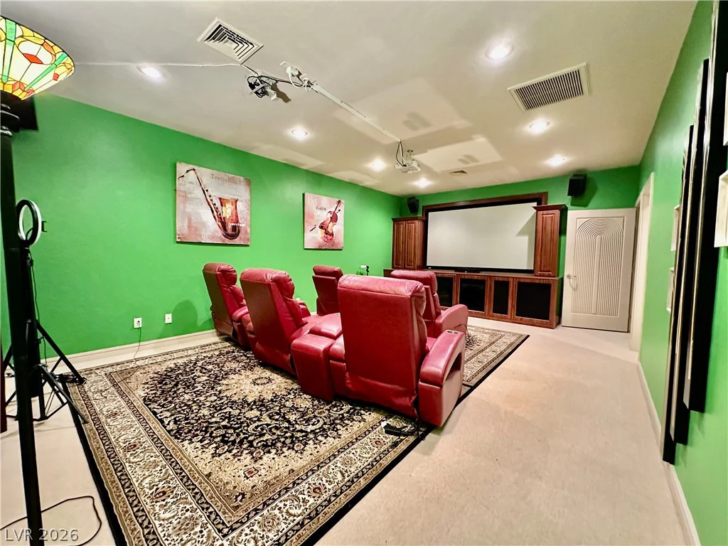 8101 Moonstone, Las Vegas, NV 89128