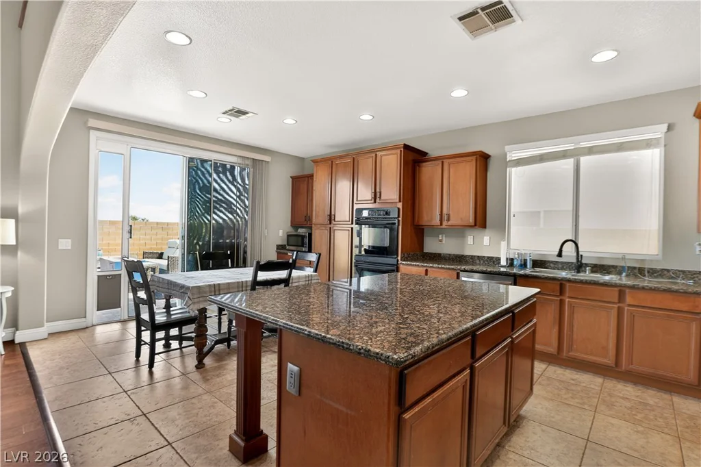 988 San Carlos Creek, Henderson, NV 89002