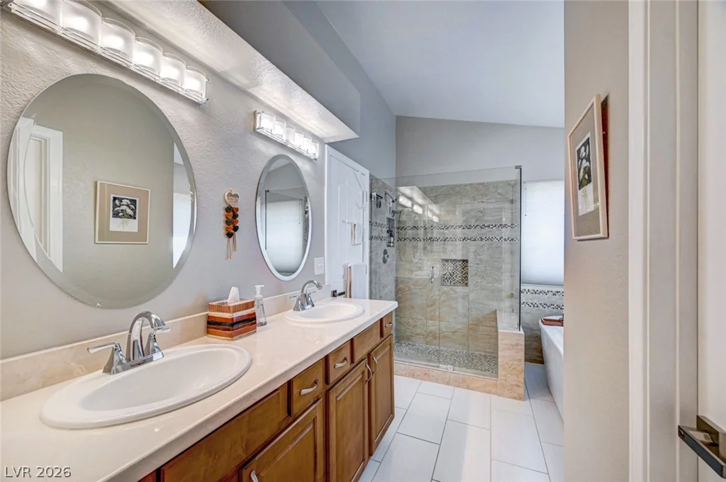 2600 Frontera, Henderson, NV 89074
