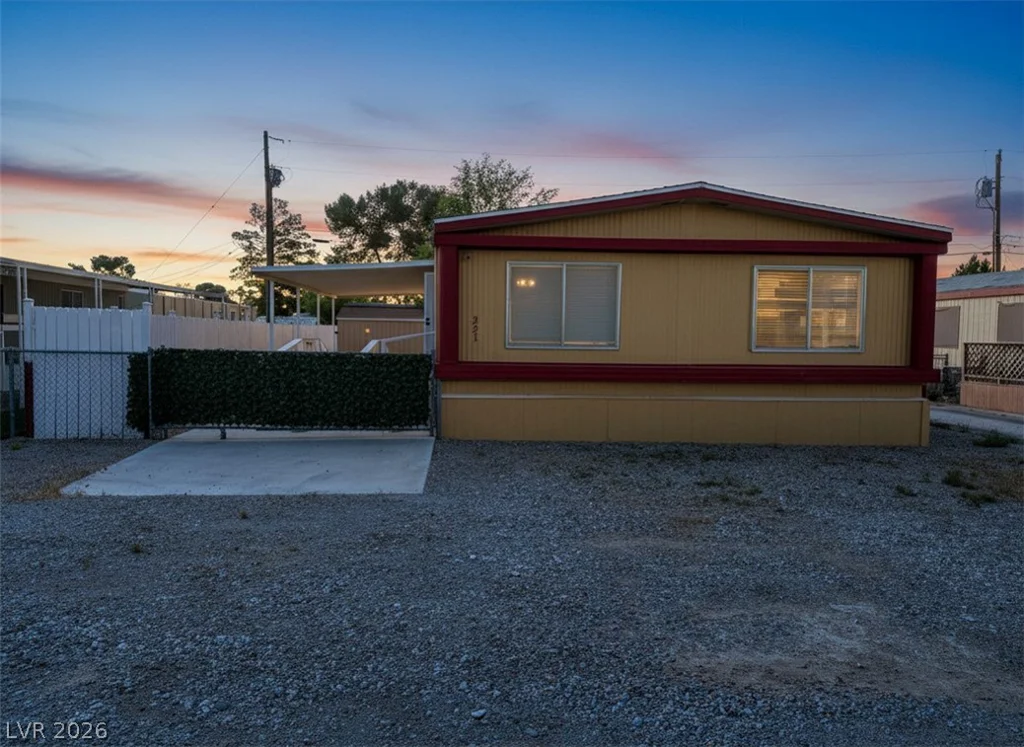221 Comstock, Pahrump, NV 89048