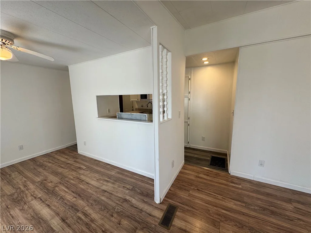 221 Comstock, Pahrump, NV 89048