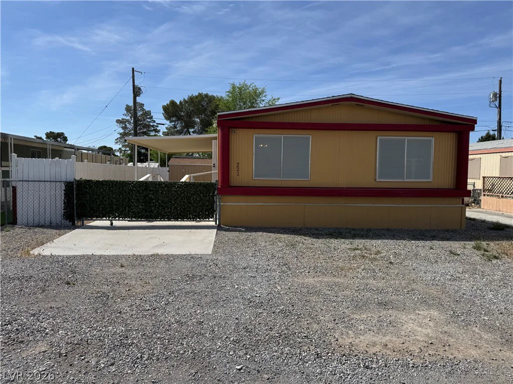 221 Comstock, Pahrump, NV 89048