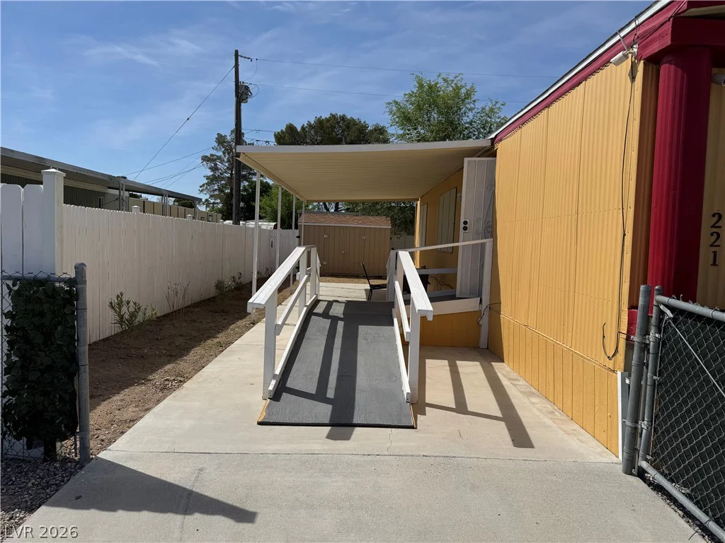 221 Comstock, Pahrump, NV 89048