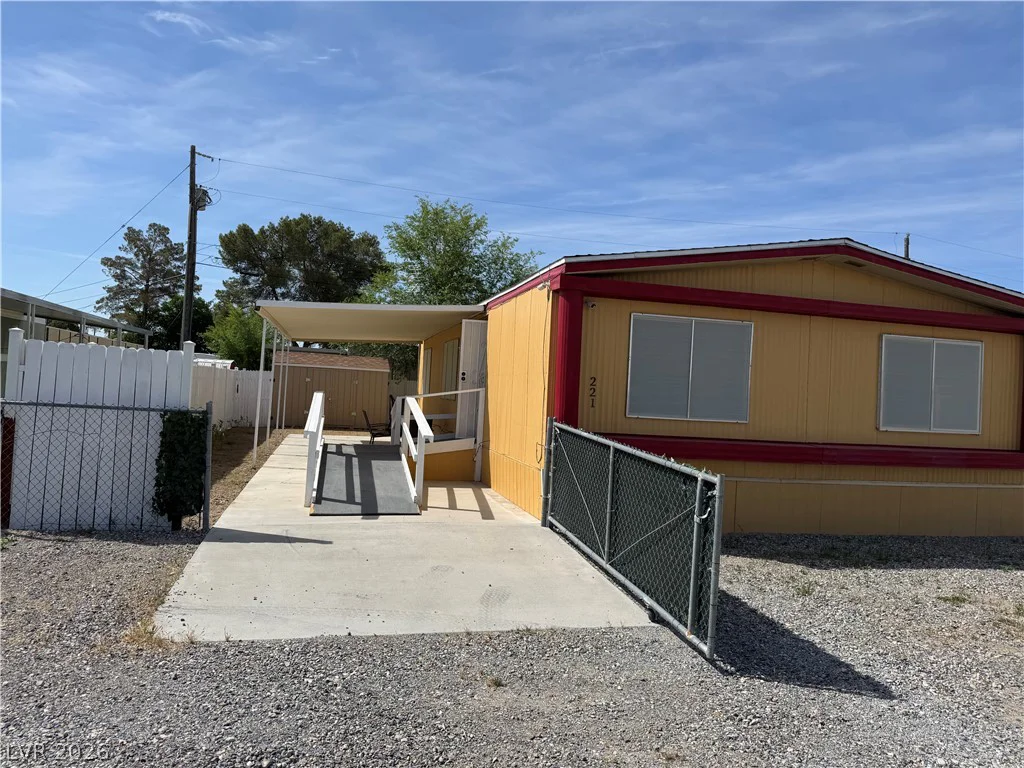 221 Comstock, Pahrump, NV 89048