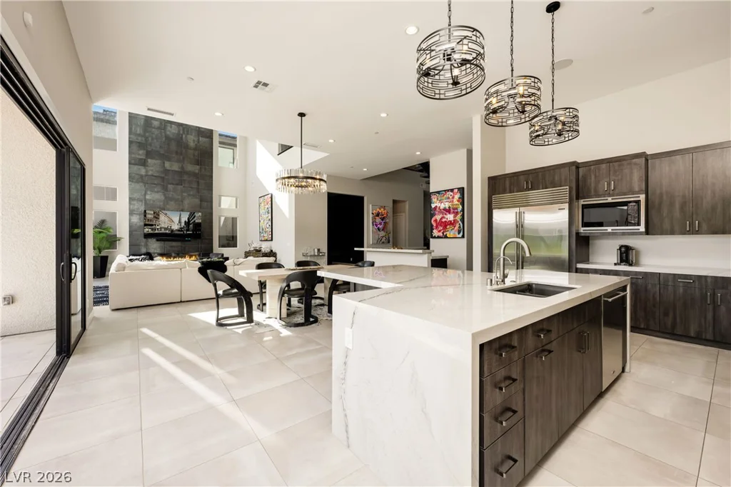 10741 Steel Ridge, Las Vegas, NV 89135