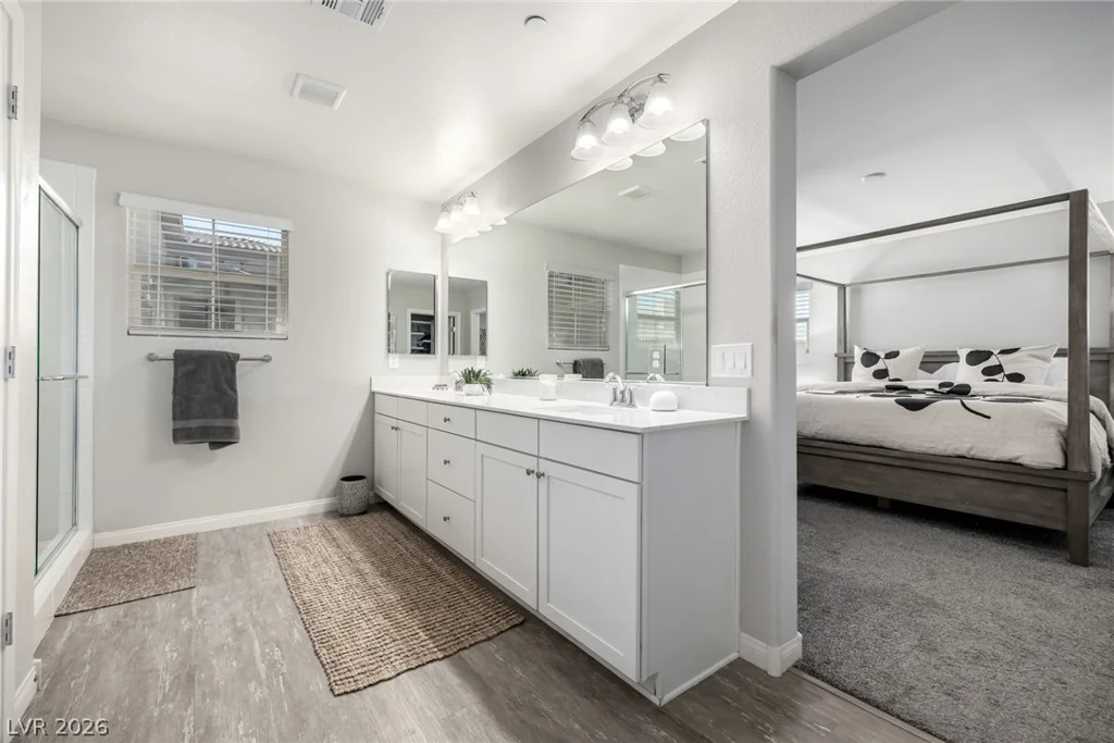 120 Alamere Falls, Las Vegas, NV 89138